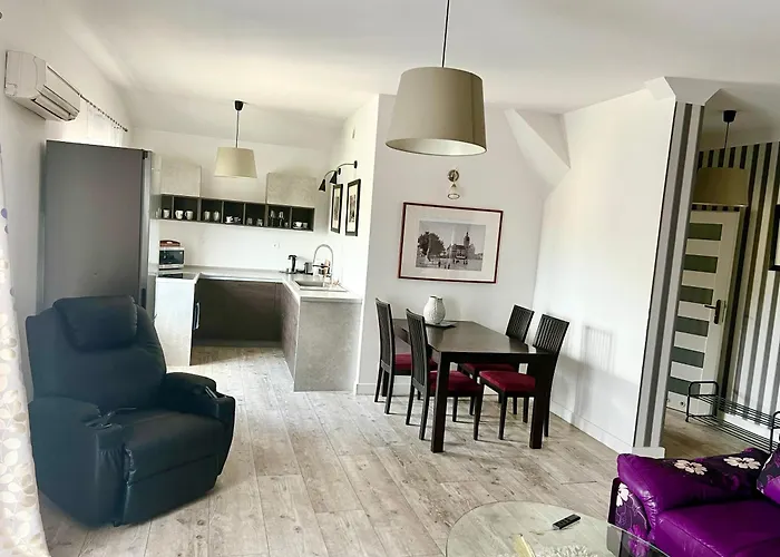 Las Slupski Premium Panoramic Apartament Nr8 Wifi Netflix Smart Tv55 Full Kitchen Double Bathtub Up To 4 People Full Pleasure Quality Stay (Adults Only)