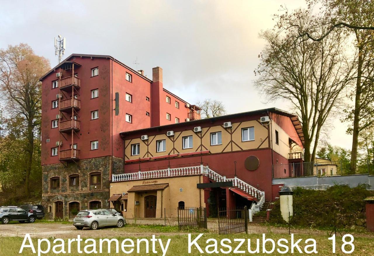 Slupski Premium Panoramic Apartment: Adults-only Urban Retreat Apartment
